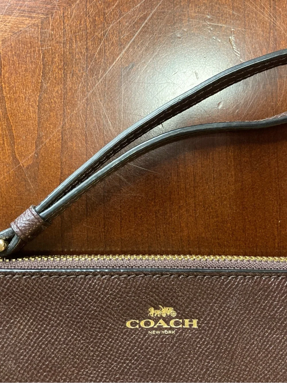 Coach Corner Zip Wristlet Dark Merlot Crossgrain Leather Gold-Tone Hardware